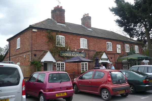 Horse & Groom, Woodgreen