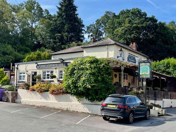 Linden Tree, Lowford