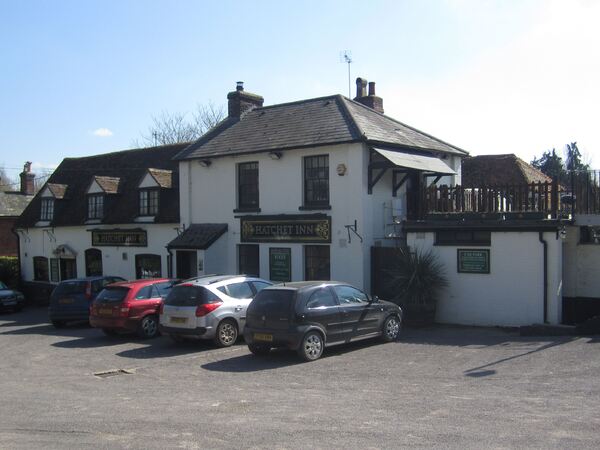 Hatchet Inn, Sherfield English
