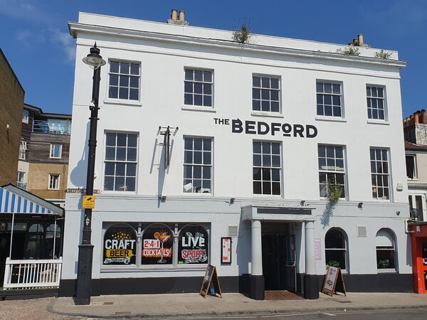 Bedford, Southampton