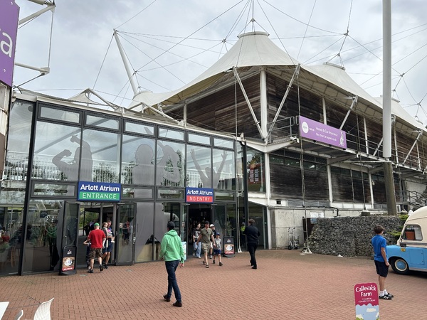 Utilita Bowl Bars, West End