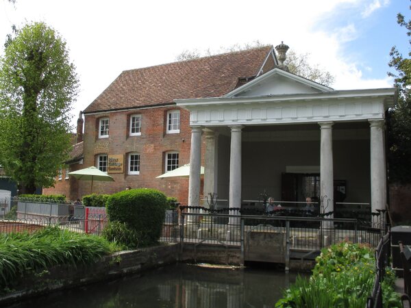 Inn the Park, Winchester