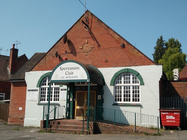 Sportsmans Club, Winchester